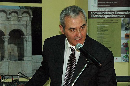 �Commercializzare l�innovazione:il settore agroalimentare�