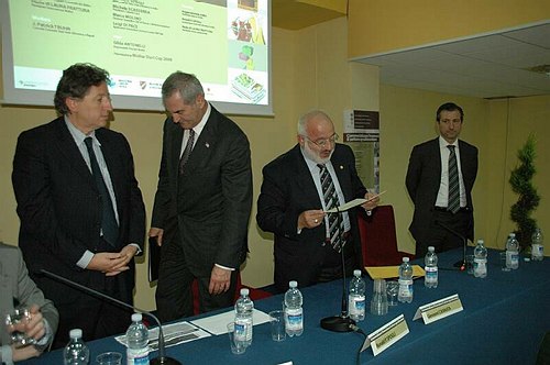 �Commercializzare l�innovazione:il settore agroalimentare�