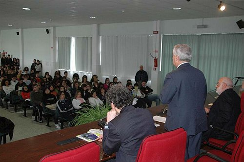 L�Unimol incontra le scuole