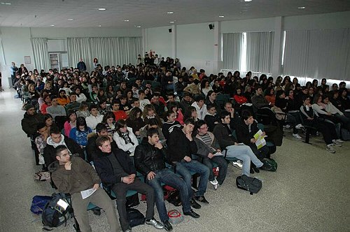 L�Unimol incontra le scuole
