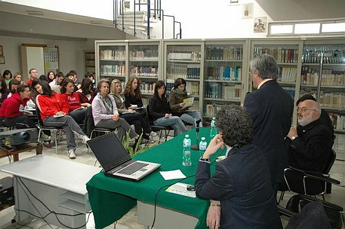 L'Unimol incontra le scuole
