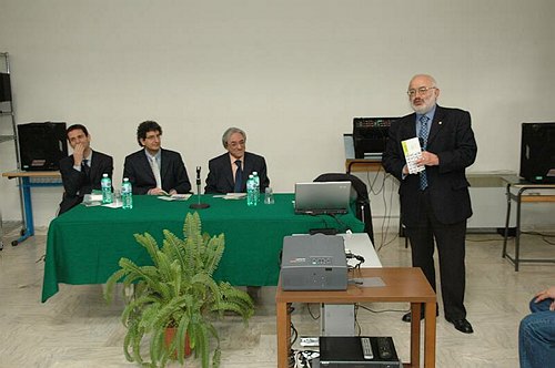 L'Unimol incontra le scuole