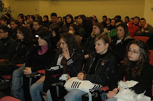 L�Unimol incontra le scuole 