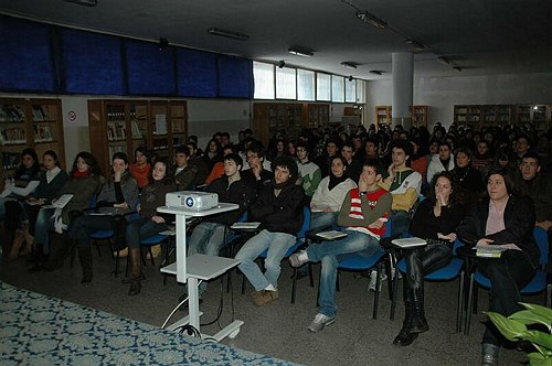 L�Unimol incontra le scuole 