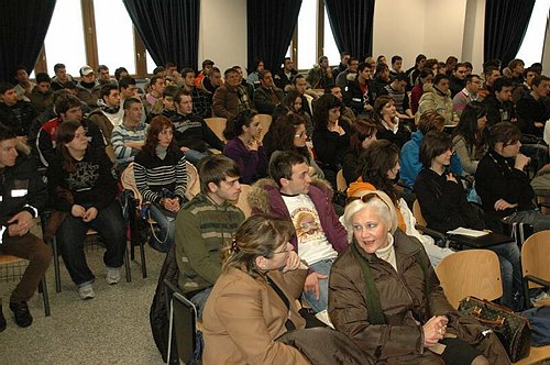 L'Unimol incontra le scuole