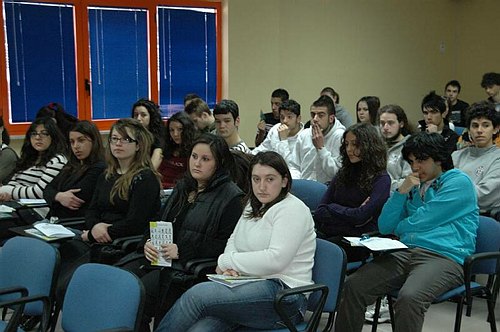 L�Unimol incontra le scuole