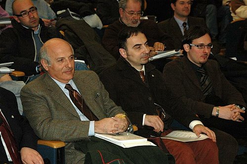 Costruire con l�acciaio in zona sismica