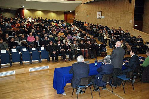 Costruire con l�acciaio in zona sismica