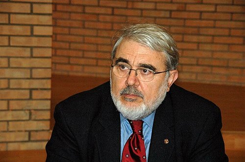 Costruire con l�acciaio in zona sismica