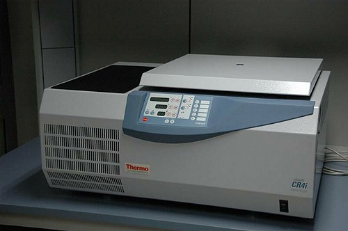 Taglio del nastro per i Laboratori di Scienze Mediche Applicate