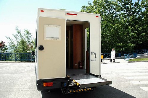 Inaugurazione Ambulatorio Medico Mobile 