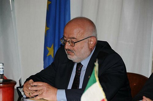 Presentazione del libro: IL PREFETTO Questo sconosciuto