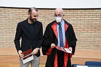 Laureandi e neo dottori insieme ai primi laureati UniMol in Medicina e Chirurgia. Campobasso, 25 ottobre 2022
