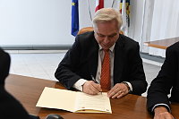 Accordo, di durata quadriennale, siglato dal Presidente del CONI, Giovanni Malagò, e dal Rettore, Luca Brunese.